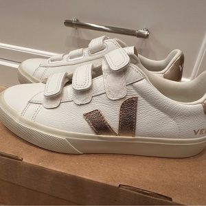 Veja Vert shoes